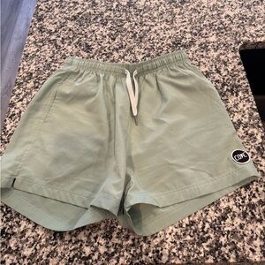 Cove USA Shorts Size S “28” Green